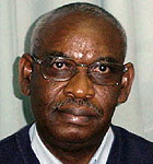 KAREMERA, Édouard KAREMERA, Édouard